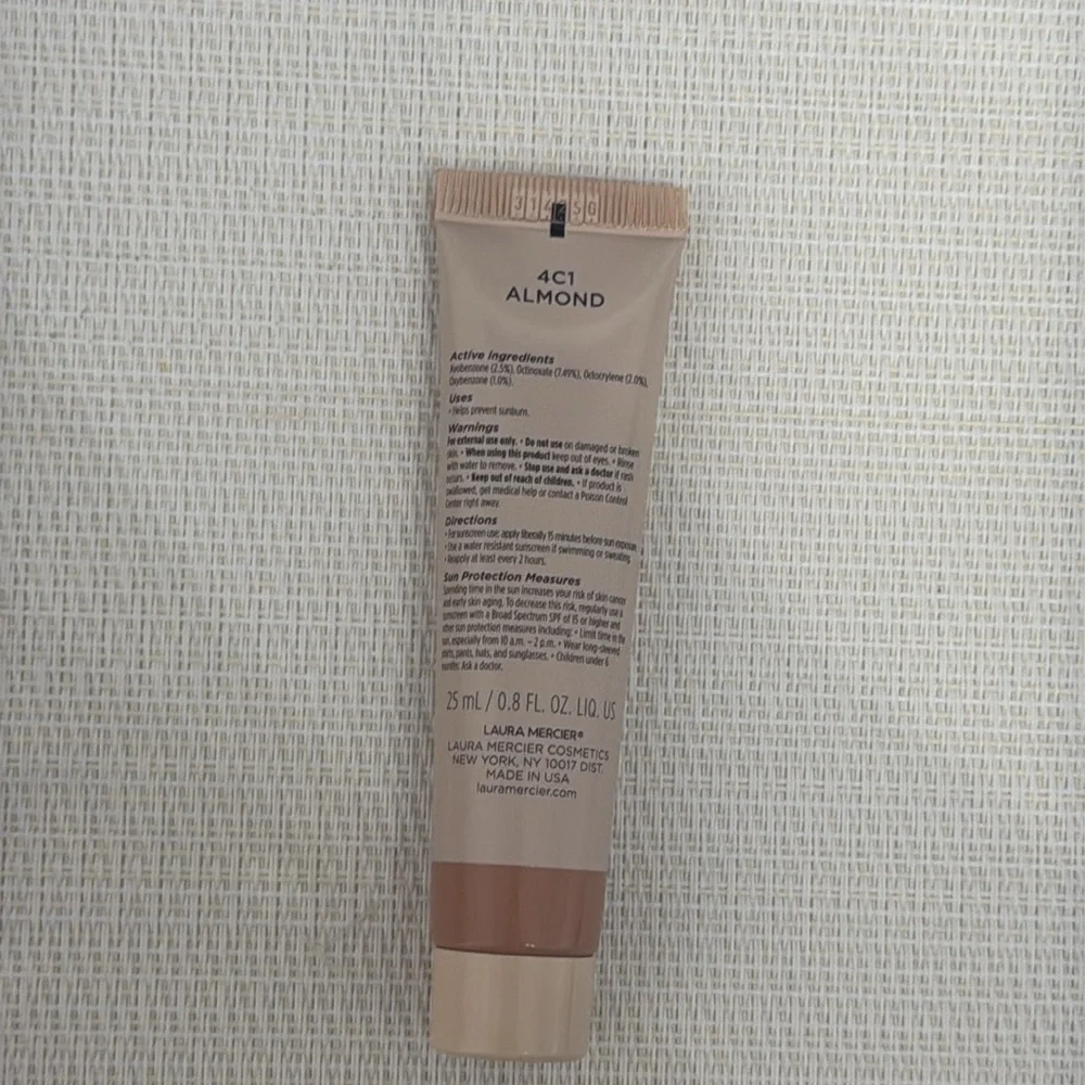 Laura Mercier Flawless No-Makeup Makeup Foundation SPF 30